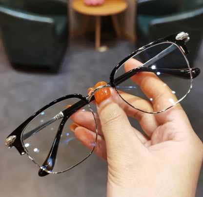 Lastday 60% OFF🎁Hot Sale👓Ultra Light Anti Blue Presbyopic Glasses✨